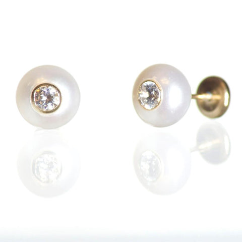 6mm 18K Gold Pearl Screw Back Earrings